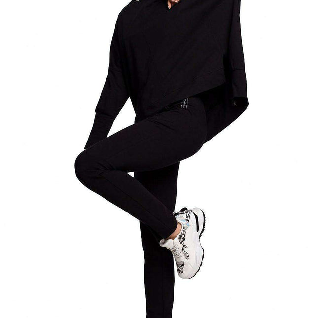 Chic Cotton Knit Slit Trousers with Distinctive Topstitching