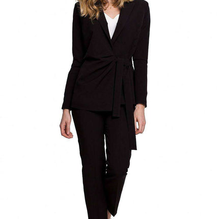 Chic Waist-Defining Pleated Jacket