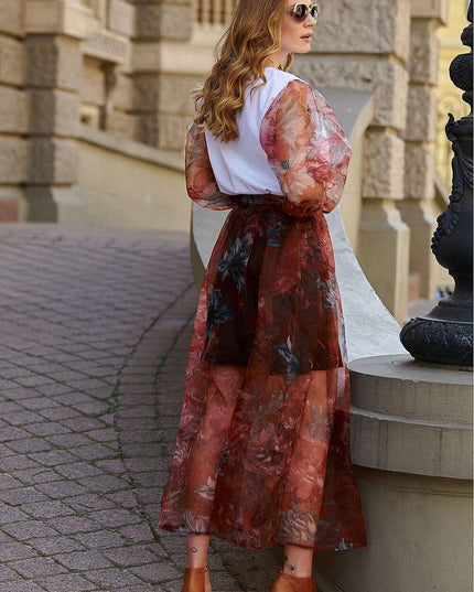 Long skirt model 145581