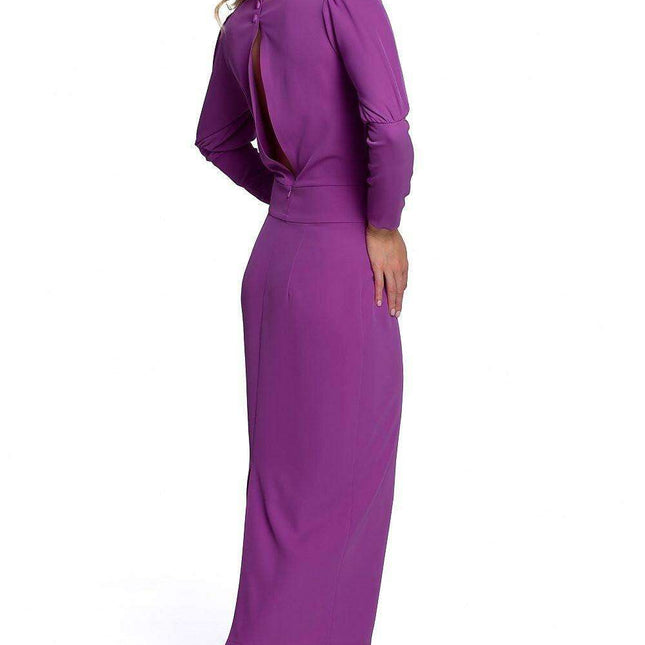 Chic Midi Dress with Stylish Accents