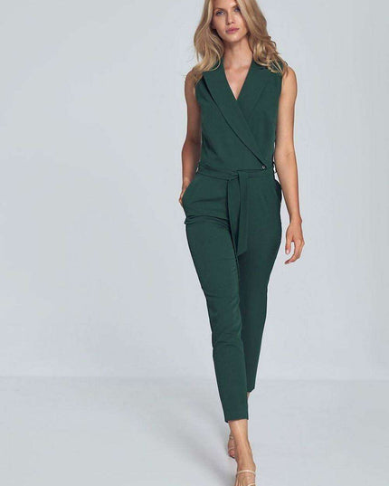 Chic Black Heart-Shape Jumpsuit with Collar and Waist Belt