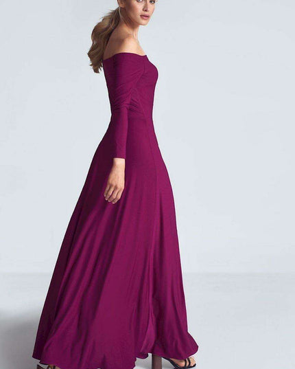 Elegant Off-Shoulder Black Maxi Gown with Pleated Bust and Defined Waist