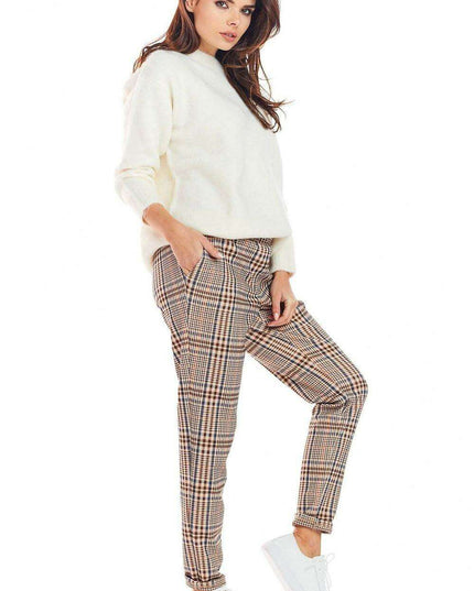 Trendy Checkered Trousers for Women: Fashionable and Versatile Pants