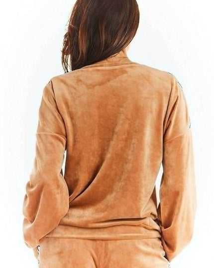 Chic Velvet Pleated Sweatshirt with Logo Detail