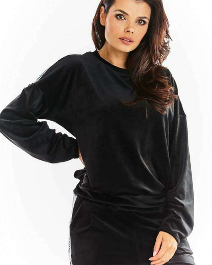 Chic Velvet Pleated Sweatshirt with Logo Detail