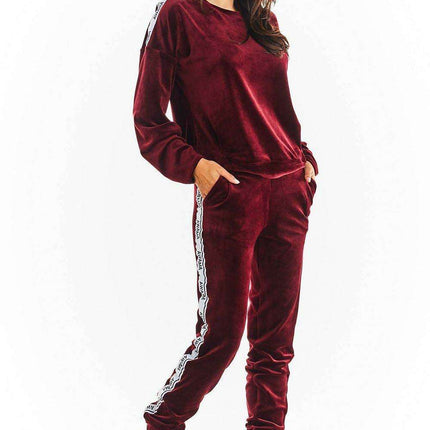 Luxurious Velour Jogger Pants with Trendy Logo Tape - Stylish Comfort Essential