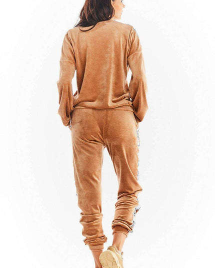 Luxurious Velour Jogger Pants with Trendy Logo Tape - Stylish Comfort Essential
