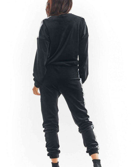 Luxurious Velour Jogger Pants with Trendy Logo Tape - Stylish Comfort Essential