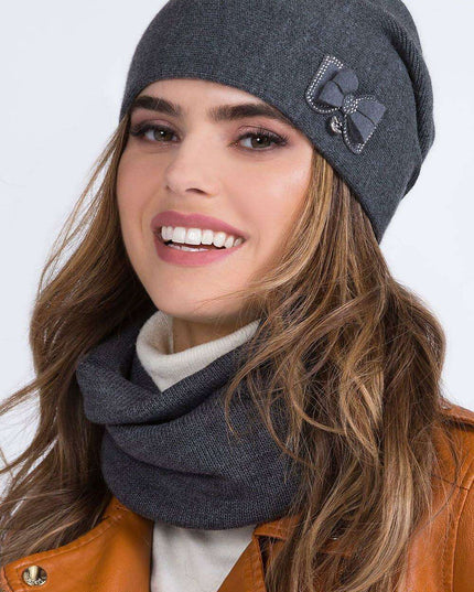 Elegant Fleece-Lined Winter Beanie with Bow Detail for Women