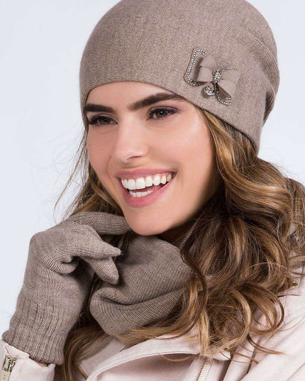 Elegant Fleece-Lined Winter Beanie with Bow Detail for Women