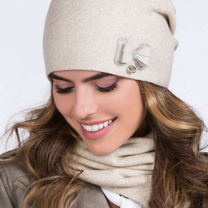 Elegant Fleece-Lined Winter Beanie with Bow Detail for Women