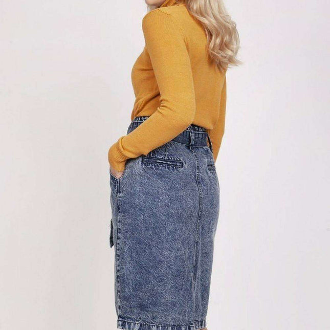 Chic Essential Fitted Turtleneck Sweater