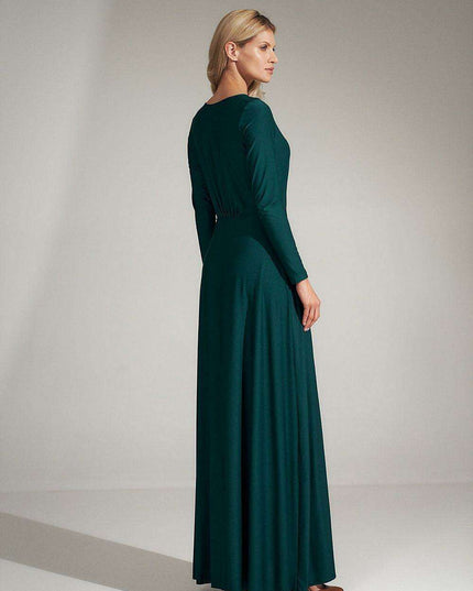 Elegant Black V-Neck Flared Dress with Stylish Slit