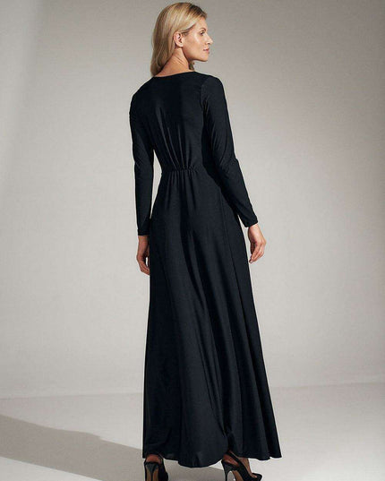 Elegant Black V-Neck Flared Dress with Stylish Slit