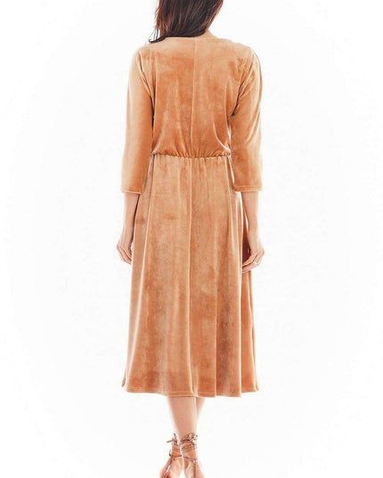 Sophisticated Velour Midi Dress with 3/4 Sleeves