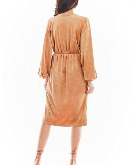 Luxurious Velvet Evening Gown with Flared Sleeves