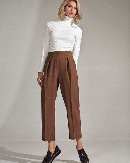Chic Checked Trousers with Practical Side Pockets
