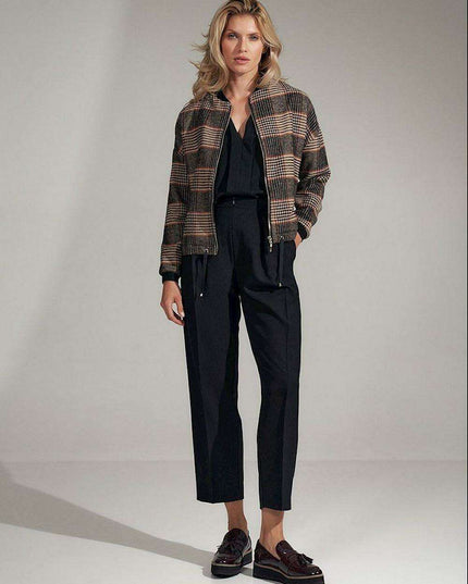 Chic Checked Trousers with Practical Side Pockets