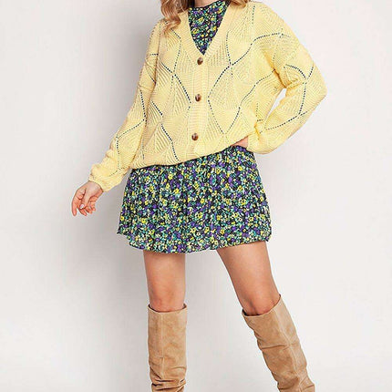 Elegant Heart Neckline Buttoned Cardigan