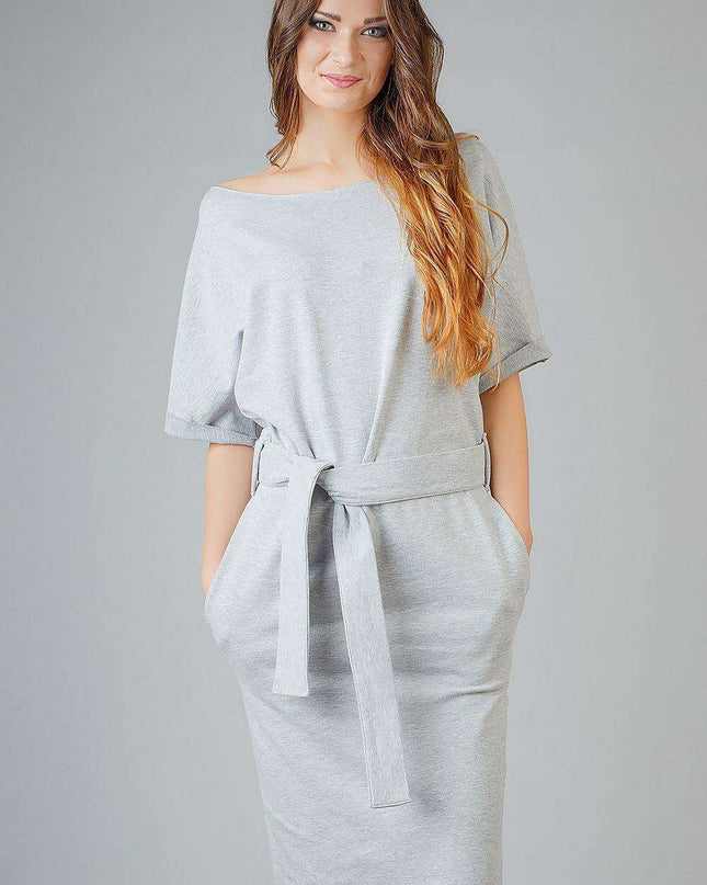 Chic Raw Edge Kimono-Style Tessita Knit Dress with Practical Pockets