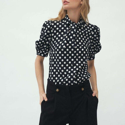 Effortlessly Elegant Short Sleeve Blouse For Summer
