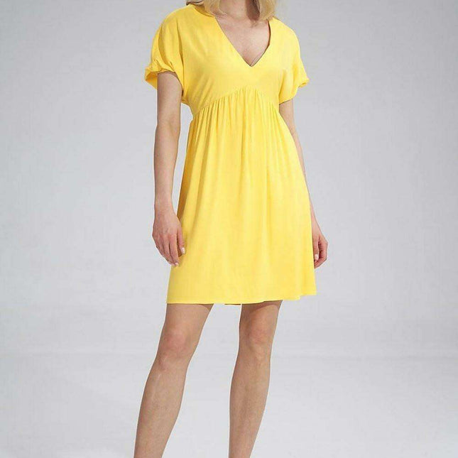 Elegant Sweetheart Belted Daydress