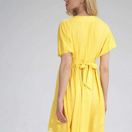 Elegant Sweetheart Belted Daydress