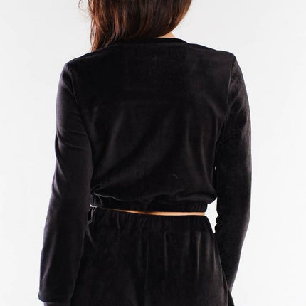 Chic Velour Lounge Shorts - Modern Elegance Redefined - Très Elite