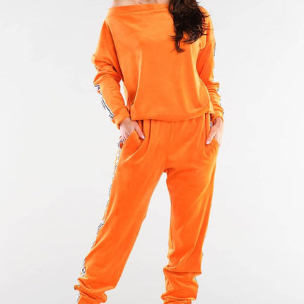  Sweatshirt model 154807 awama 