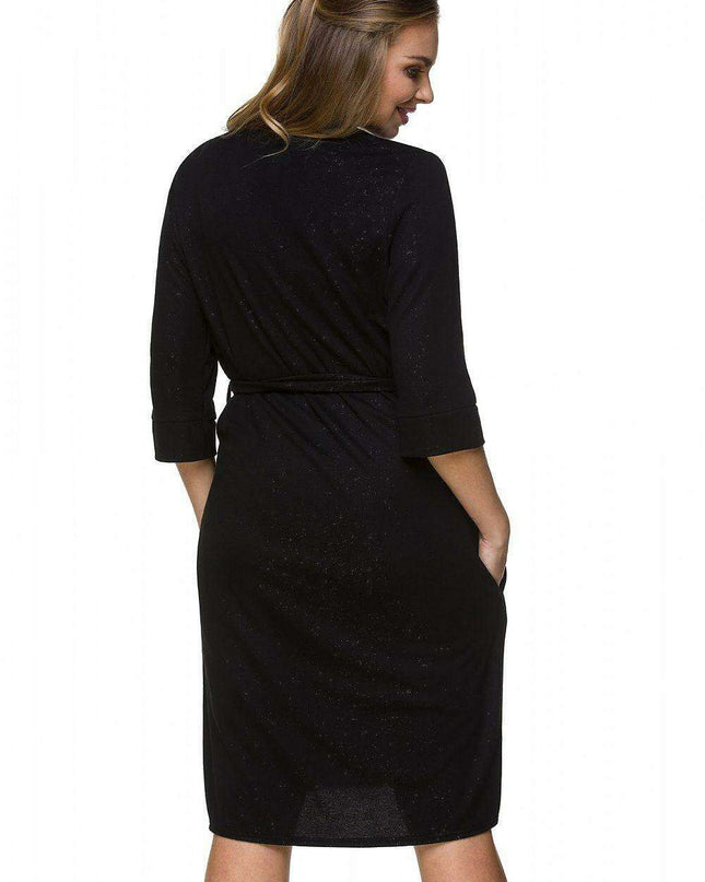 Chic Black Maternity Robe: Embrace Comfort and Style Throughout Your Pregnancy