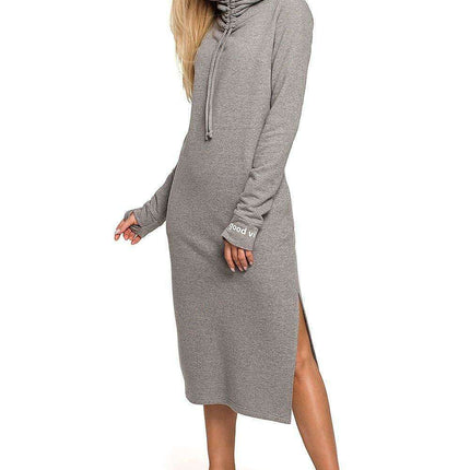 Contemporary Chic Maxi Dress with Modern Design Elements - Daydress Moe