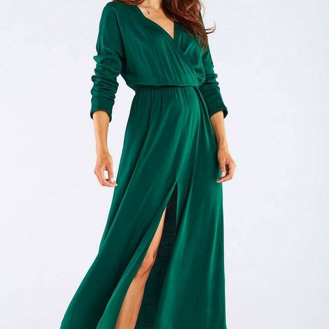 Elegant Long-Sleeve Maxi Dress with Zip Closure