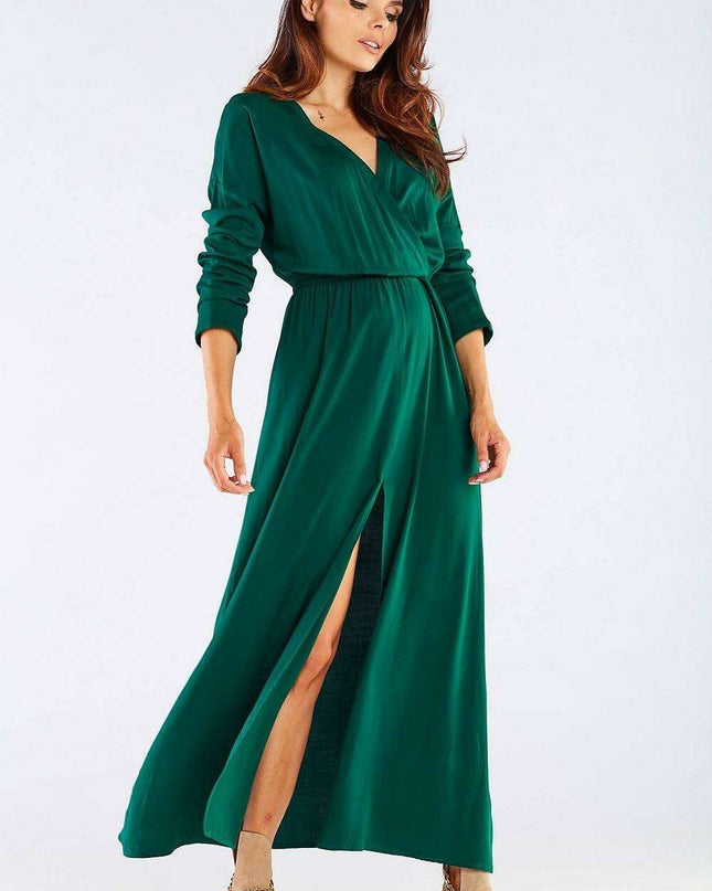 Elegant Long-Sleeve Maxi Dress with Zip Closure