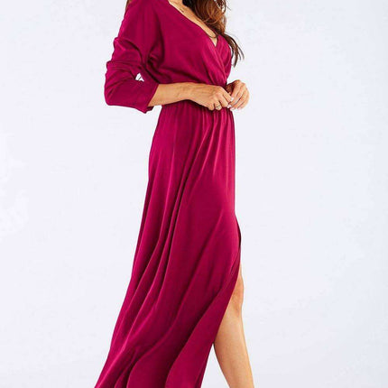 Elegant Long-Sleeve Maxi Dress with Zip Closure