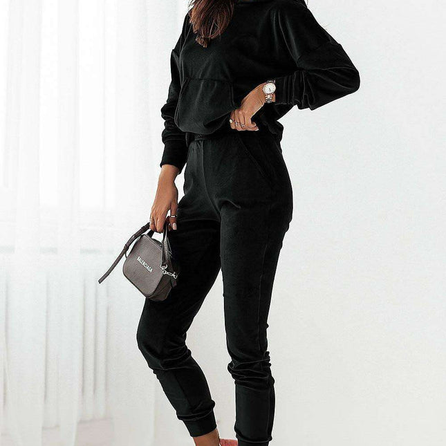 Elegant Velour Loungewear Set for Relaxation and Comfort