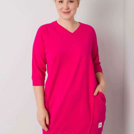 Elegant Plus Size Black Dress with Pocket Convenience