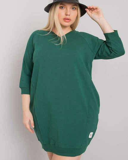 Elegant Plus Size Black Dress with Pocket Convenience