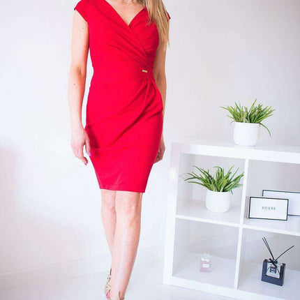 Stylish Plus Size Crease Detail Dress for Effortless Elegance