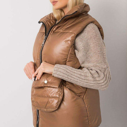 Chic Ecru Puffer Vest with Adjustable Belt and Functional Pockets