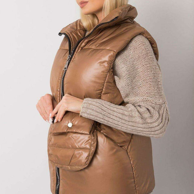 Chic Ecru Puffer Vest with Adjustable Belt and Functional Pockets