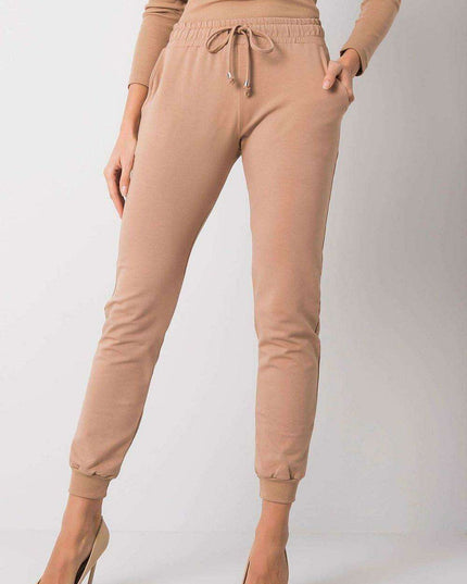 Sleek Women's Black Slim Fit Sweatpants: Stylish Tracksuit Bottoms