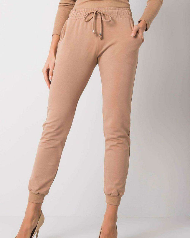 Sleek Women's Black Slim Fit Sweatpants: Stylish Tracksuit Bottoms