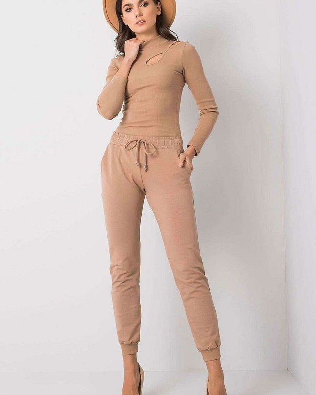 Sleek Women's Black Slim Fit Sweatpants: Stylish Tracksuit Bottoms