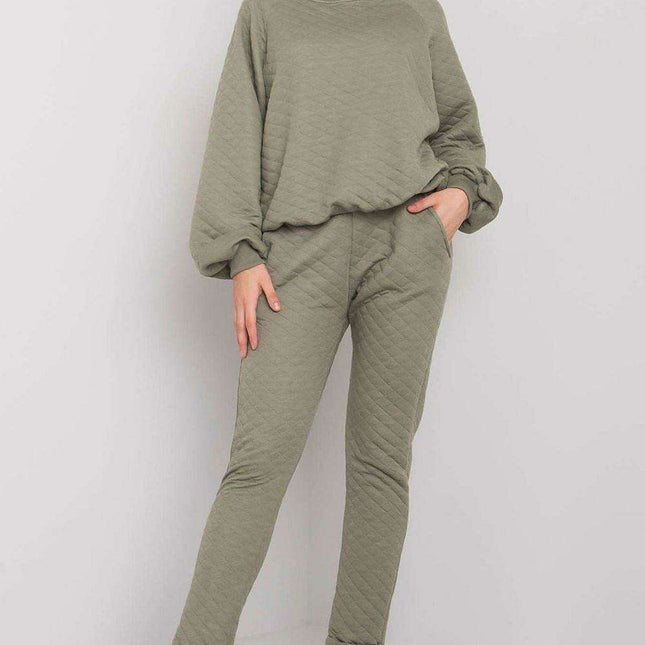 Chic Quilted Comfort Set