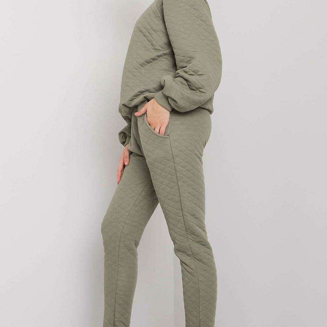 Chic Quilted Comfort Set