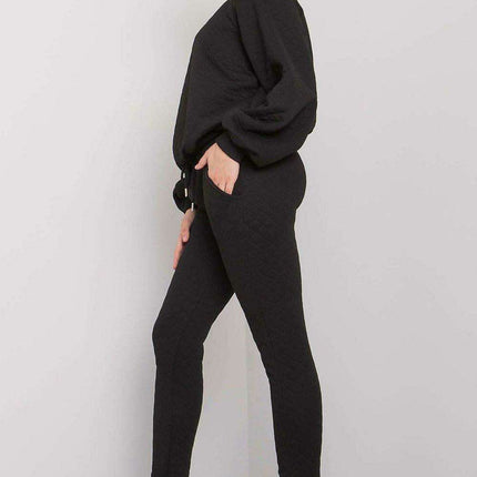 Chic Quilted Comfort Set