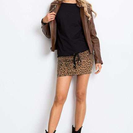 Elegant Cotton Top with Trendy Tie Accent