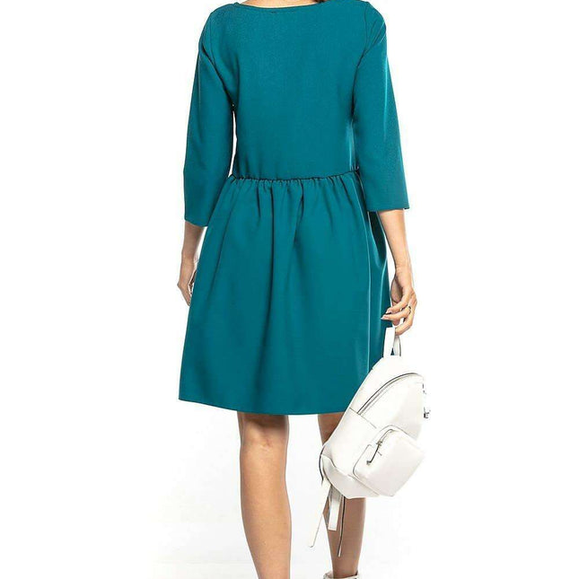 Chic Midi Dress for Effortless Style