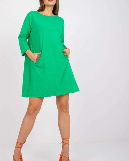 Versatile Cotton Blend Daydress - Trendy 3/4 Sleeves, Relaxed Fit with Functional Pockets