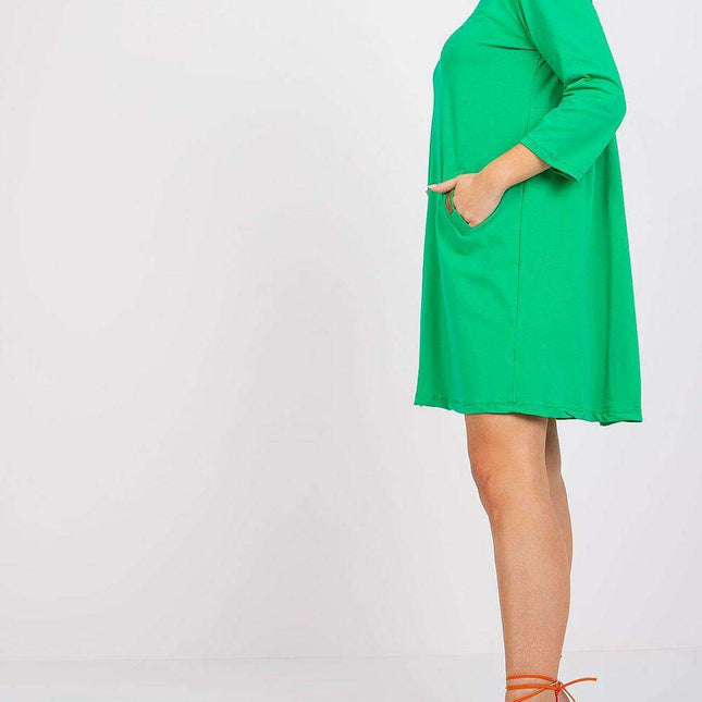 Versatile Cotton Blend Daydress - Trendy 3/4 Sleeves, Relaxed Fit with Functional Pockets